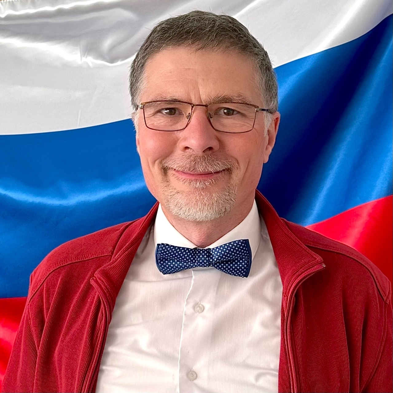 Папакин Алексей Сергеевич.